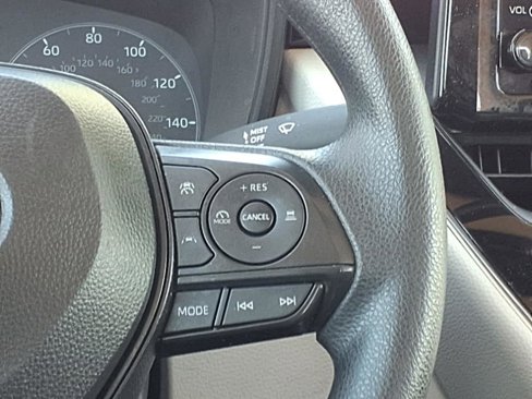 Used 2024 Toyota Corolla LE image 14