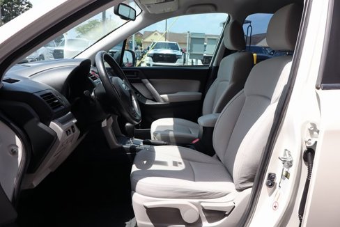 Used 2015 Subaru Forester 2.5i w/ Alloy Wheel Package image 7