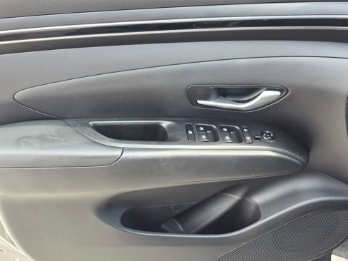 Used 2022 Hyundai Tucson SEL image 15