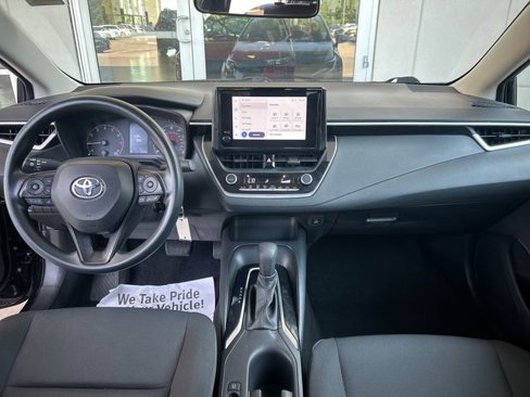 Used 2023 Toyota Corolla LE image 12