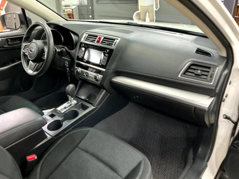 Used 2019 Subaru Outback 2.5i image 29