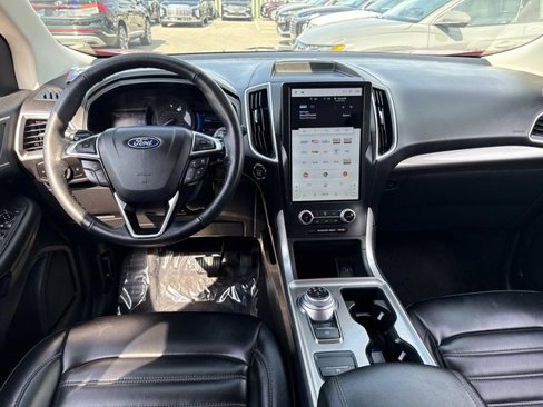 Used 2024 Ford Edge SEL image 16