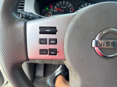 Used 2020 Nissan Frontier SV image 23