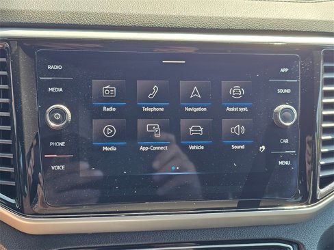 Used 2022 Volkswagen Atlas Cross Sport SE image 30
