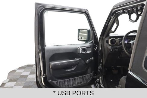 Used 2020 Jeep Wrangler Sport image 5