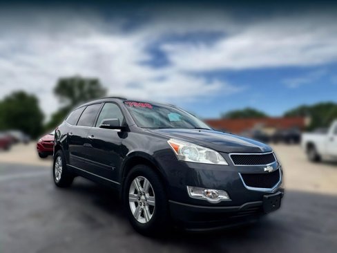 Used 2010 Chevrolet Traverse LT w/ Personal Connectivity Package image 10