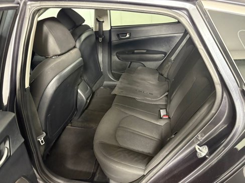 Used 2019 Kia Optima LX image 26