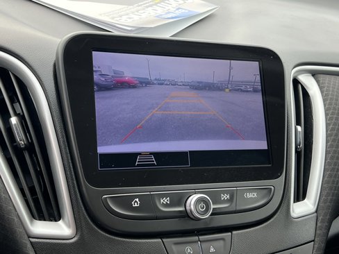 Used 2024 Chevrolet Malibu LT image 19