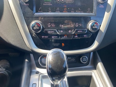 Used 2020 Nissan Murano SL w/ Moonroof Package image 23