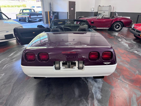 Used 1995 Chevrolet Corvette Convertible image 12