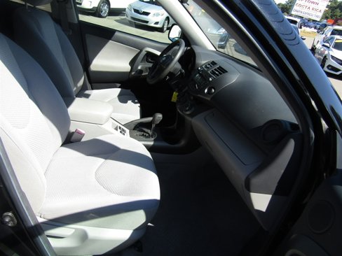 Used 2011 Toyota RAV4 2WD image 20