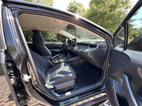 Used 2021 Toyota Corolla LE image 13