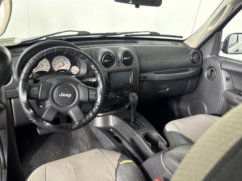 Used 2004 Jeep Liberty Sport w/ PWR Convenience Group image 19