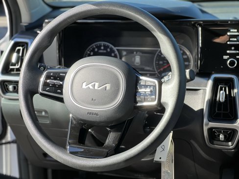 Used 2022 Kia Sorento LX image 20