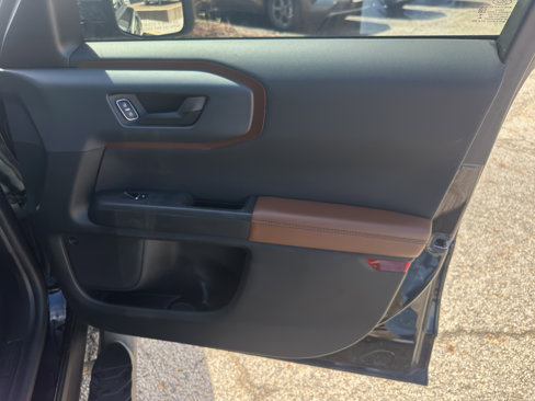 Used 2022 Ford Bronco Sport Outer Banks w/ Tech Package image 15