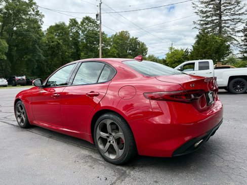Used 2017 Alfa Romeo Giulia AWD w/ Sport Appearance Package image 4