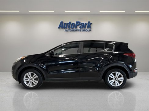 Used 2017 Kia Sportage LX image 4