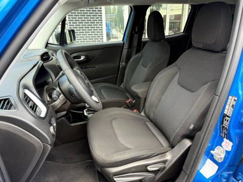 Used 2020 Jeep Renegade Sport image 3