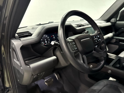 Used 2024 Land Rover Defender 130 X image 18