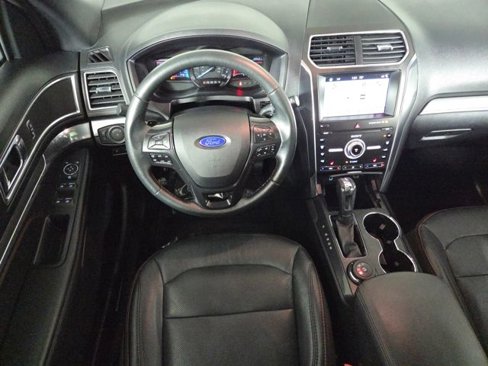 Used 2019 Ford Explorer Sport image 17