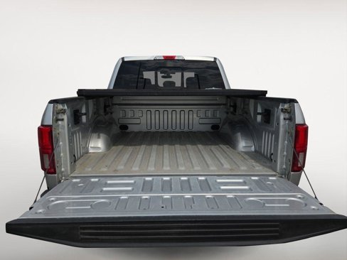 Used 2019 Ford F150 Lariat w/ FX4 Off-Road Package image 9