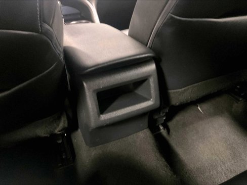 Used 2023 Toyota Camry SE image 27