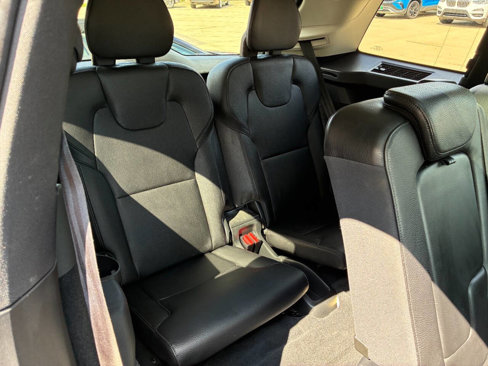 Used 2020 Volvo XC90 T6 Momentum image 19
