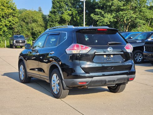 Used 2015 Nissan Rogue SV image 12