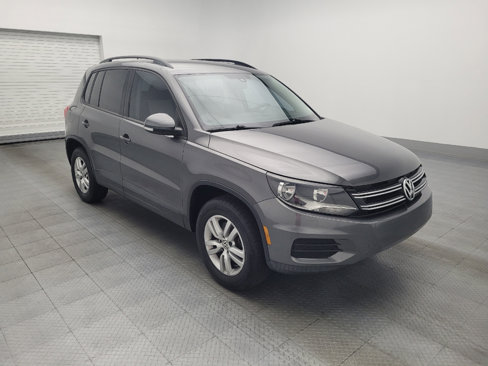 Used 2016 Volkswagen Tiguan S image 11