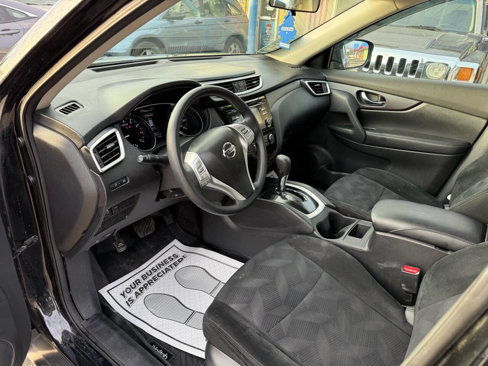 Used 2016 Nissan Rogue S image 12