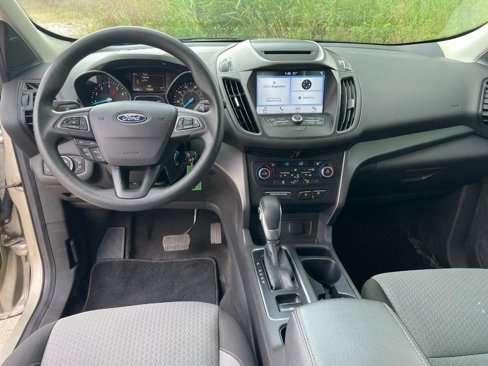Used 2018 Ford Escape SE image 15