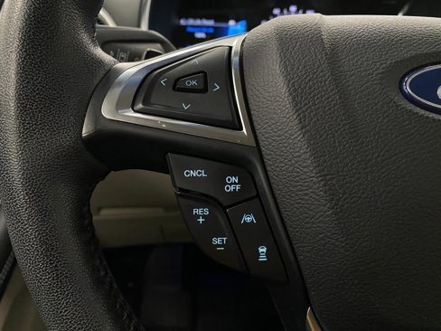 Used 2020 Ford Edge Titanium w/ Class II Trailer Tow Package image 18