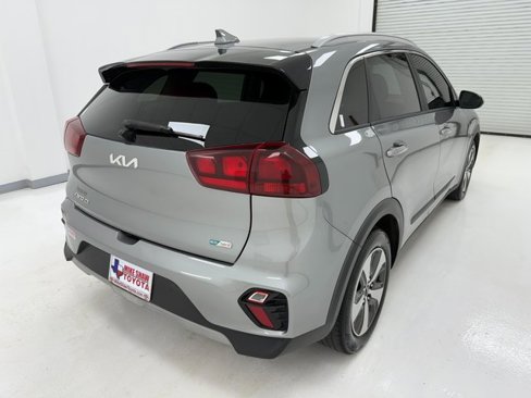 Used 2022 Kia Niro LX image 40
