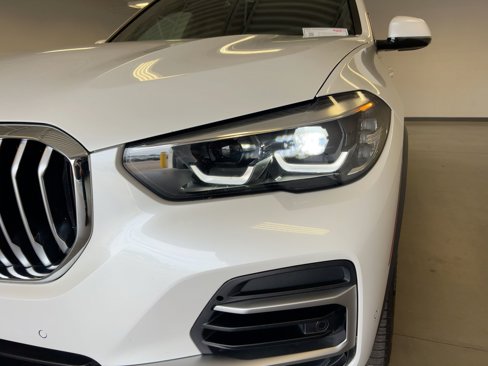 Used 2023 BMW X5 sDrive40i w/ Premium Package image 10