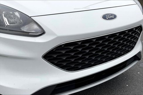 Used 2022 Ford Escape SE image 29