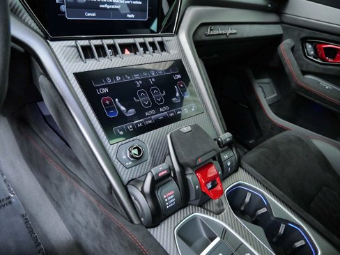 Used 2023 Lamborghini Urus Performante image 26