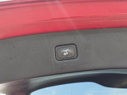 Used 2024 Ford Edge Titanium image 30