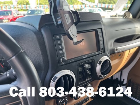 Used 2014 Jeep Wrangler Unlimited Sahara w/ Connectivity Group image 24