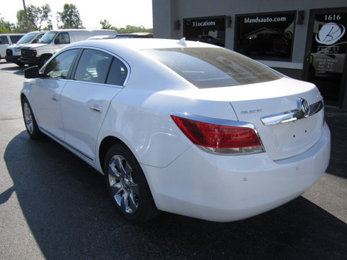 Used 2010 Buick LaCrosse CXL image 3