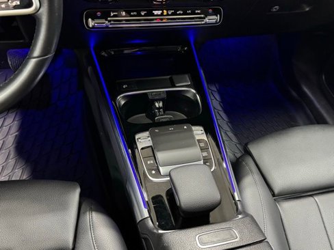 Used 2020 Mercedes-Benz GLB 250 4MATIC image 16