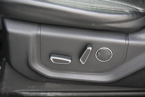 Used 2015 Ford F150 Lariat w/ Equipment Group 502A Luxury image 24