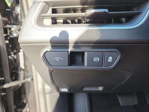 New 2025 Kia K4 LXS image 19