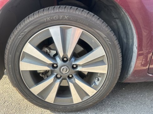 Used 2016 Nissan Leaf SV image 14
