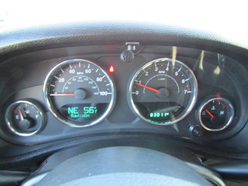 Used 2015 Jeep Wrangler Sport image 12