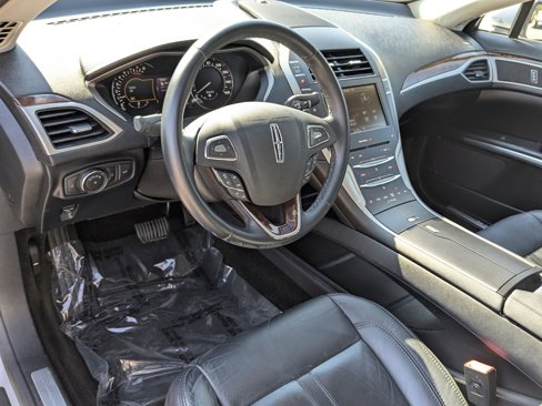 Used 2016 Lincoln MKZ w/ Equipment Group 200A Select image 17