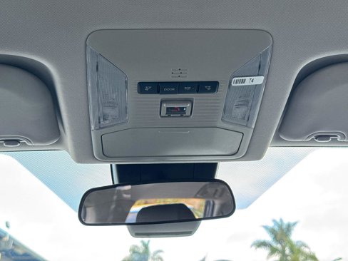 Used 2022 Toyota RAV4 LE image 25