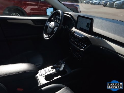 Used 2022 Ford Escape SE w/ Cold Weather Package image 7