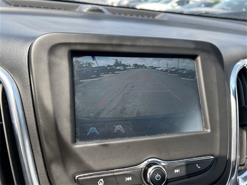 Used 2018 Chevrolet Equinox LS image 21