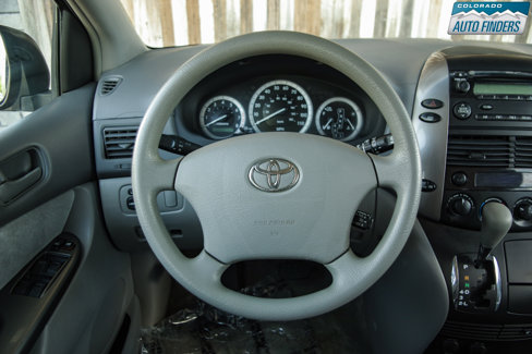 Used 2007 Toyota Sienna CE image 12