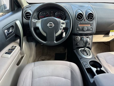 Used 2013 Nissan Rogue S image 19